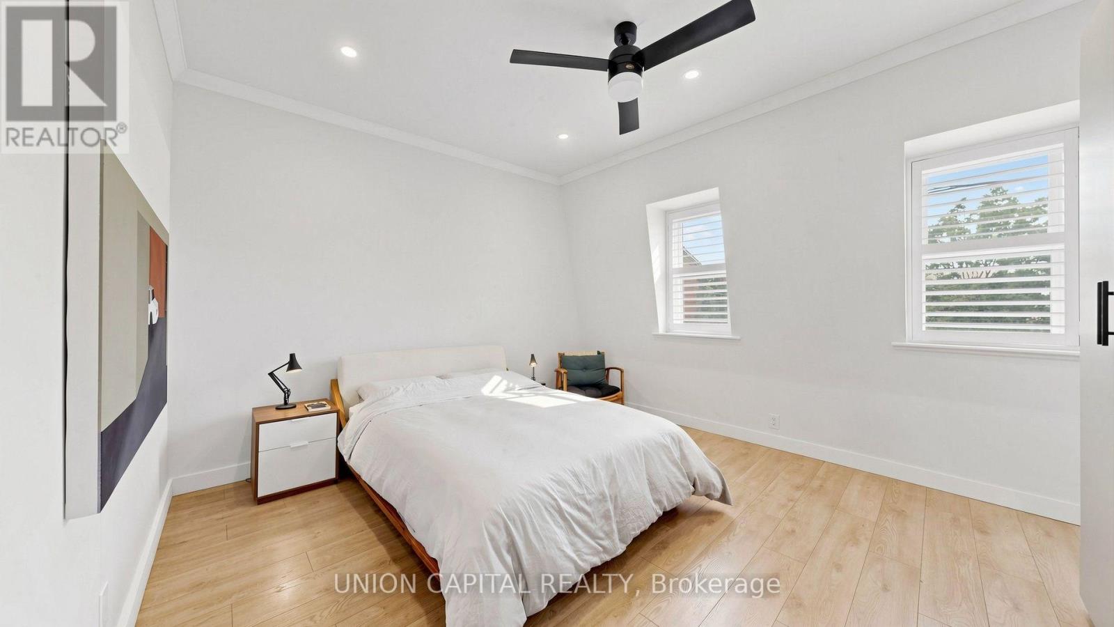 944 Dundas Street E, Toronto, Ontario M4M 1R3 - Photo 25 - E13670698