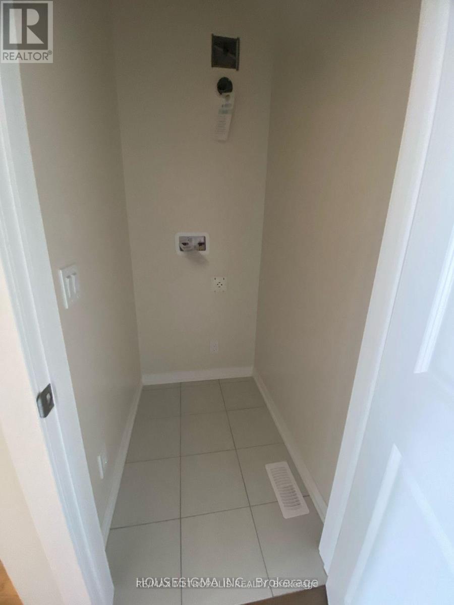 3110 Sideline Rd 16 Road, Pickering, Ontario L1X 0K6 - Photo 9 - E13670784