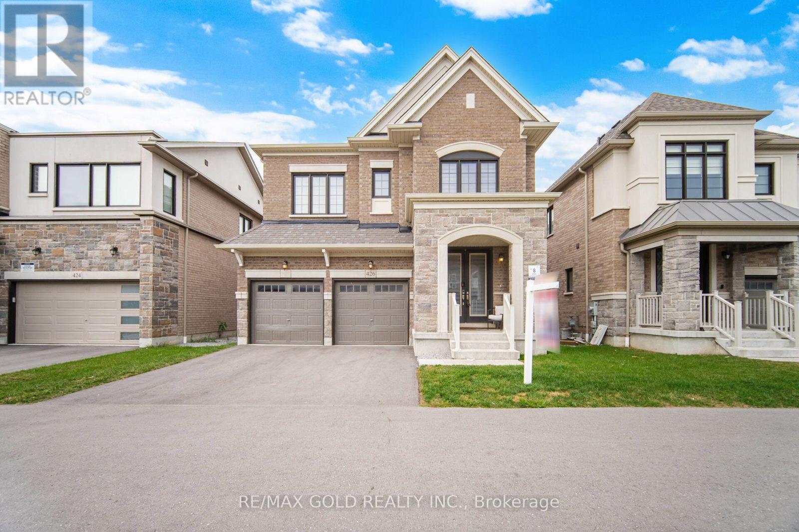 426 Coronation Road, Whitby, Ontario L1P 1Y2 - Photo 2 - E13670812