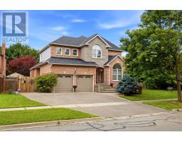 34 KENNETT DRIVE, Whitby, Ontario