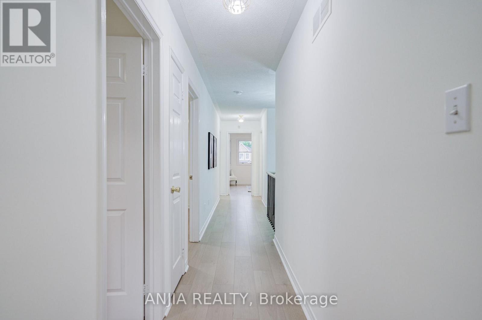 31 Shallowford Court, Toronto, Ontario M1V 5G6 - Photo 30 - E13671008