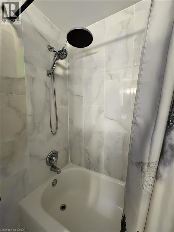 655 Albert Street Unit# J, Waterloo, Ontario N2L 3V5 - Photo 3 - 40854067