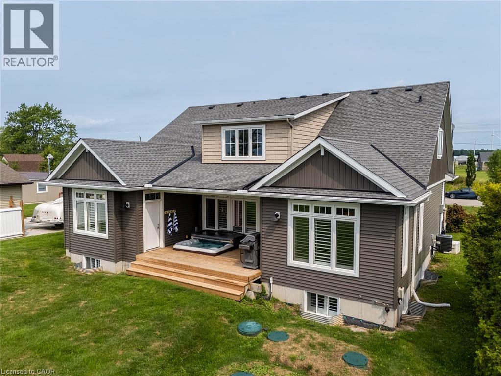 3176 Lakeshore Road, Dunnville, Ontario  N1A 2W8 - Photo 2 - 40855145