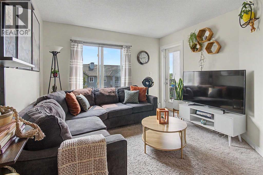 3407, 403 Mackenzie Way SW, Airdrie, Alberta  T4B 3V7 - Photo 5 - A2336048