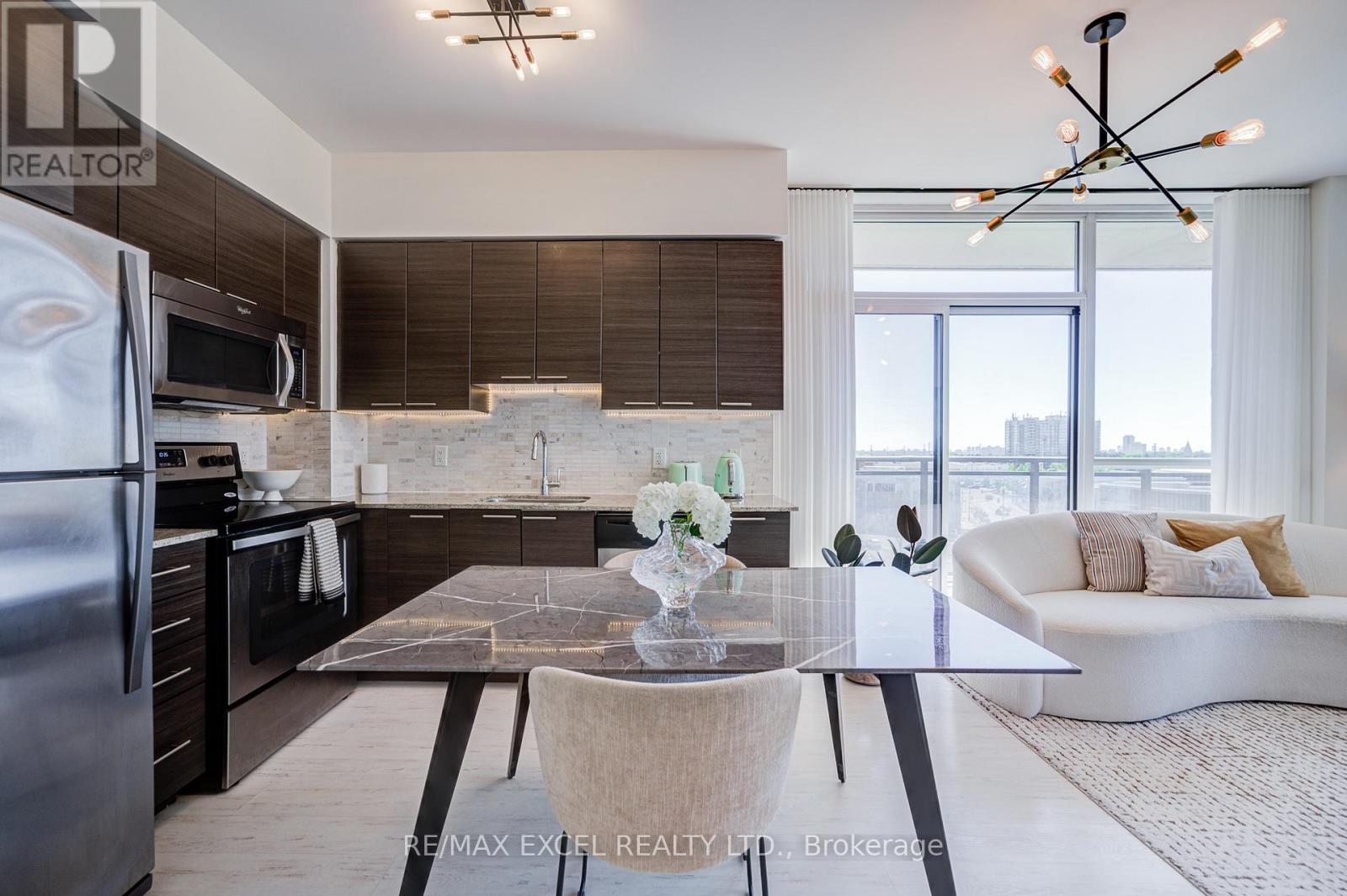 705 - 85 North Park Road S, Vaughan, Ontario  L4J 0H8 - Photo 8 - N13670742