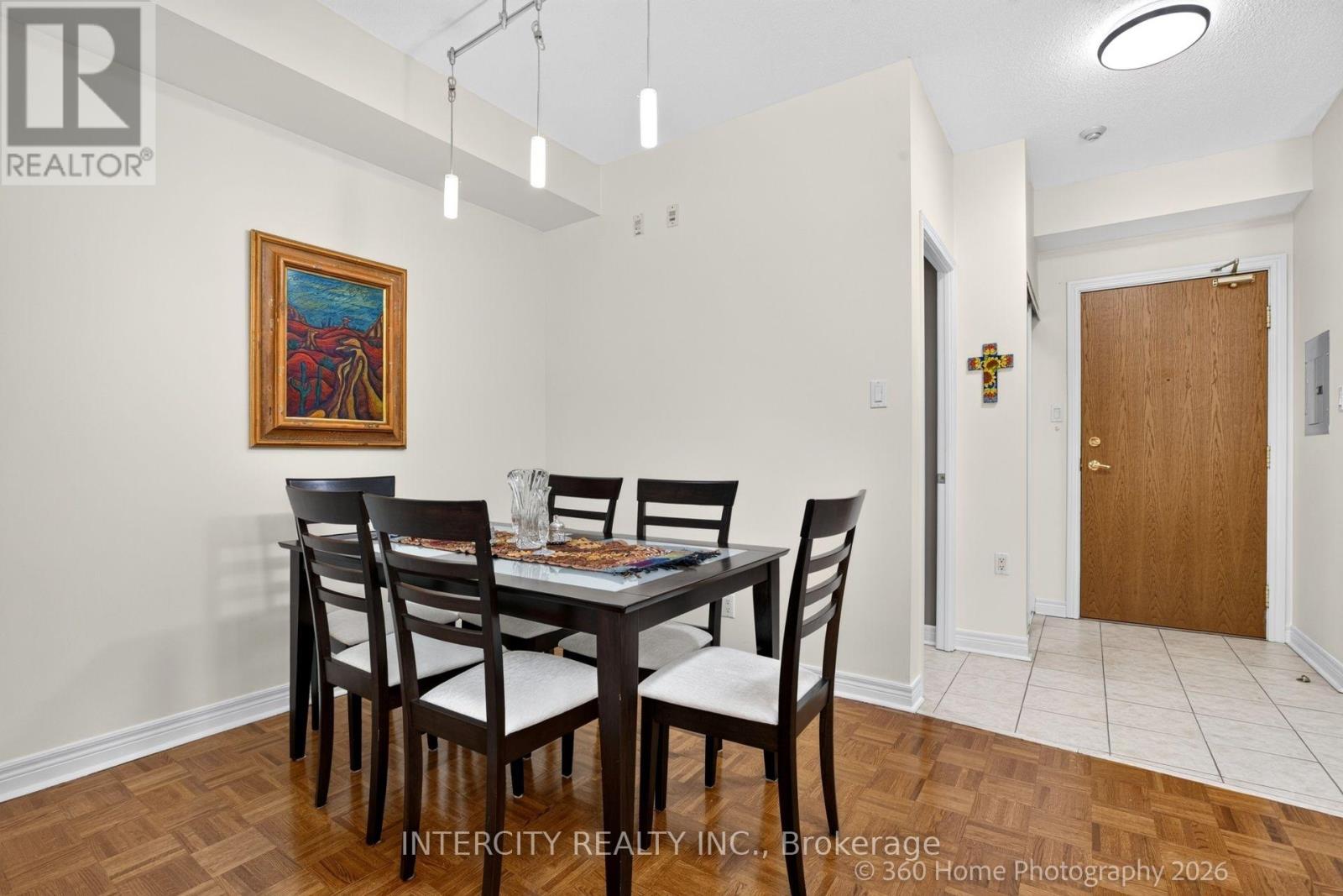 304 - 245 Pine Grove Road, Vaughan, Ontario L4L 2H7 - Photo 9 - N13670814