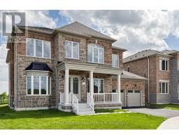 33 LORRAIN HAND CRESCENT, Georgina, Ontario