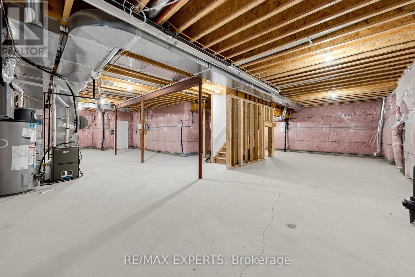7 Lorraine Hand Crescent, Georgina, Ontario  L4P 0S9 - Photo 41 - N13670838