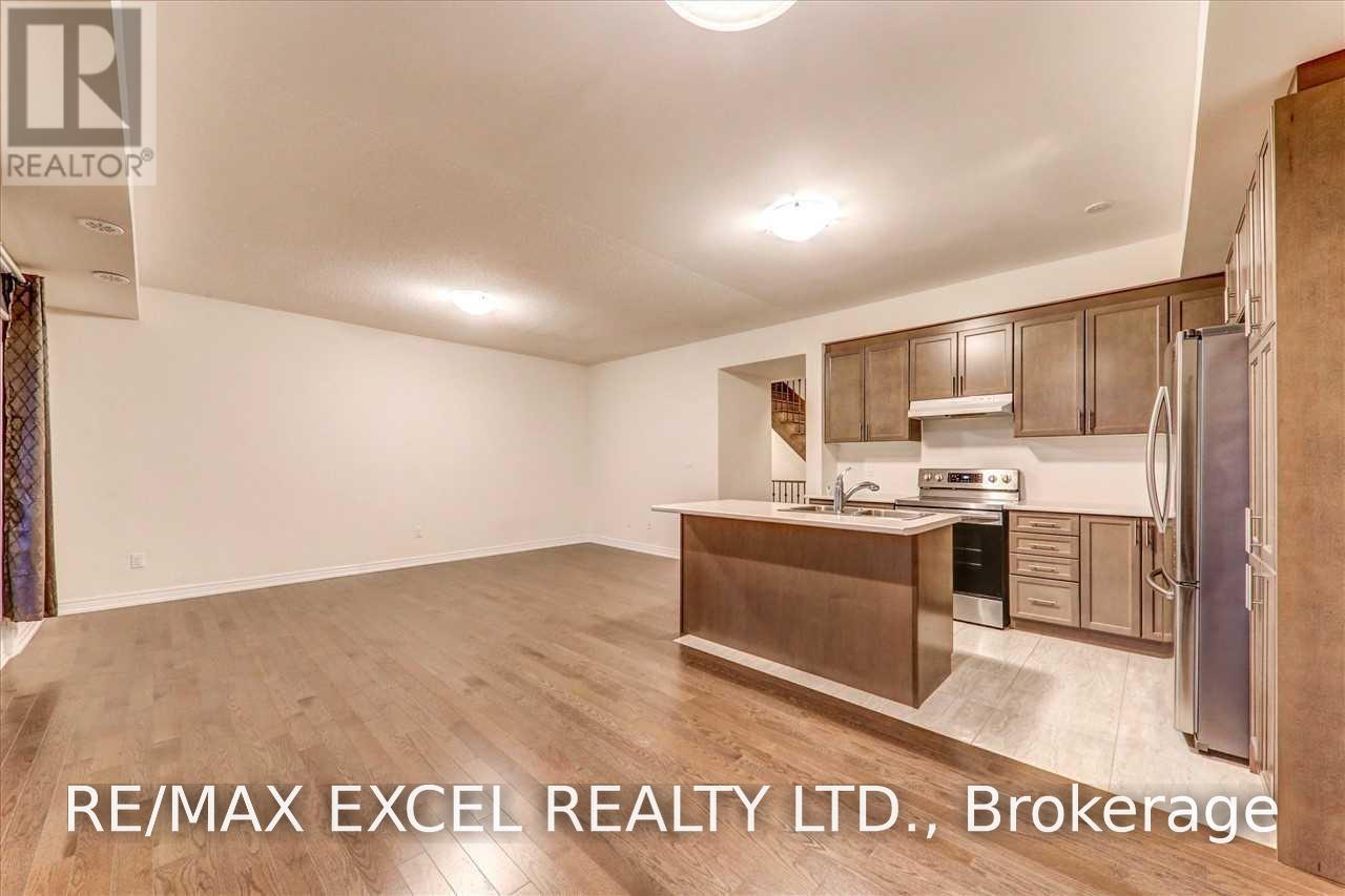 B - 115 Luzon Avenue, Markham, Ontario  L6B 0M8 - Photo 8 - N13671020