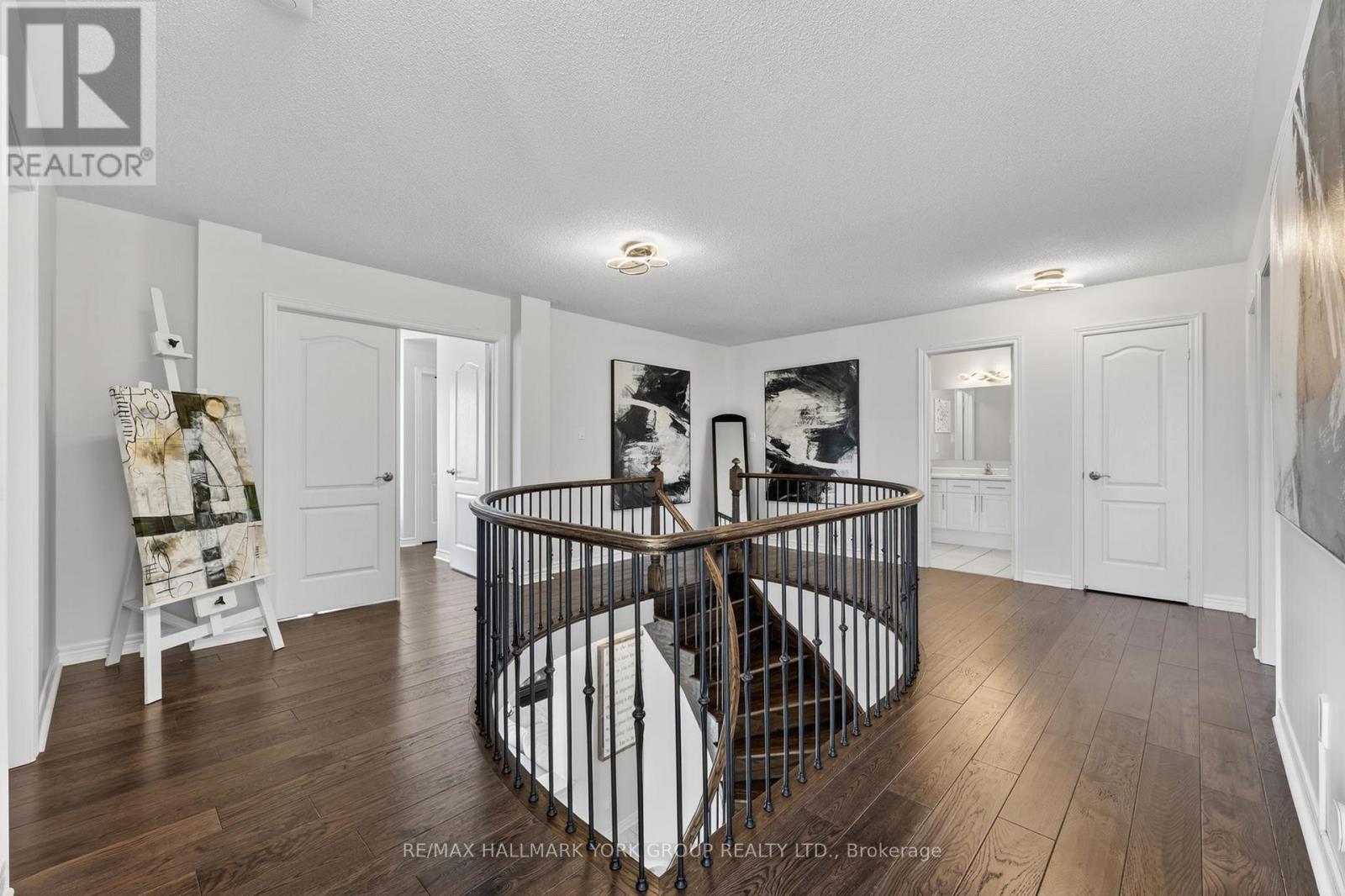 75 Mclarty Gate, Aurora, Ontario  L4G 0G5 - Photo 11 - N13671028