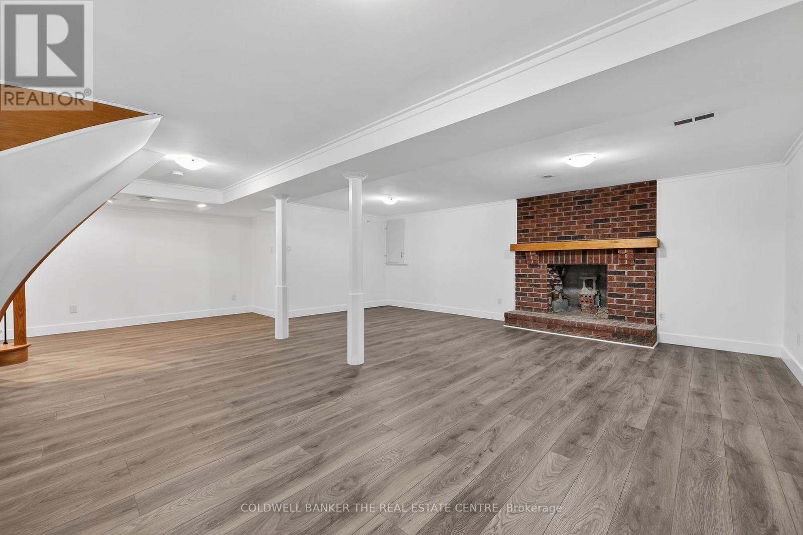 8 Brownlee Drive, Bradford West Gwillimbury, Ontario  L3Z 2A4 - Photo 40 - N13671048