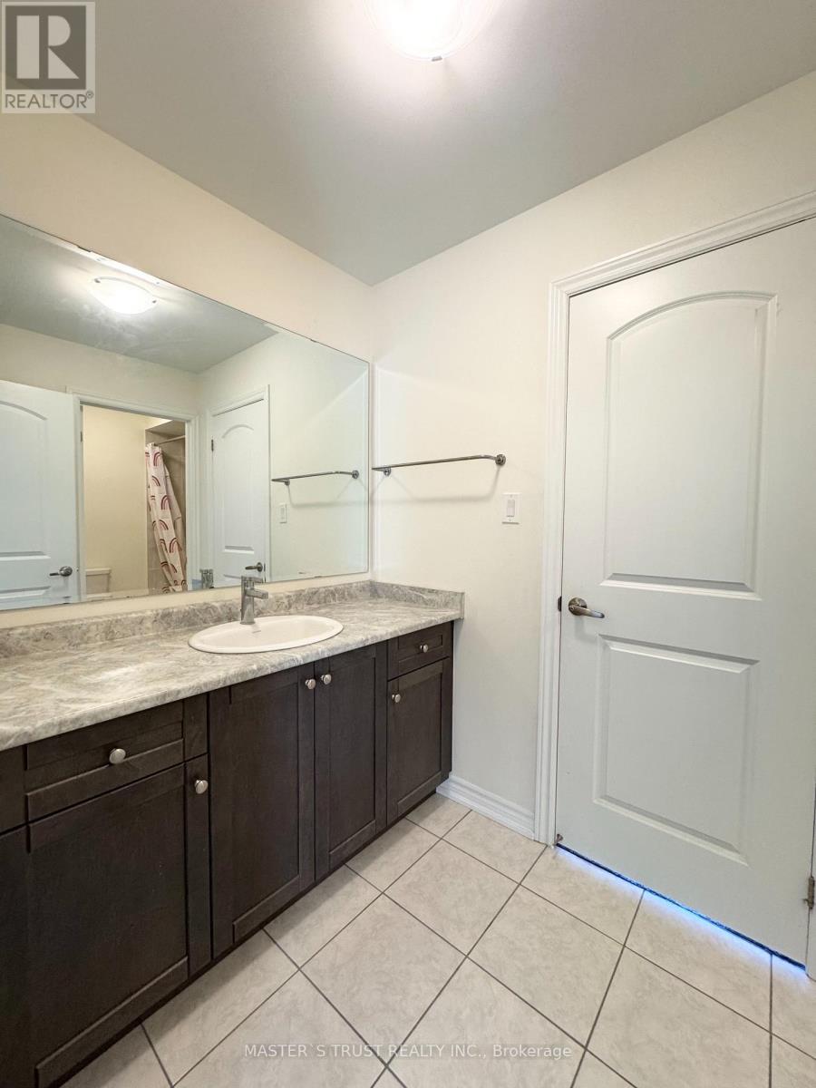 78 Kentledge Avenue, East Gwillimbury, Ontario  L9N 0E5 - Photo 25 - N13671086