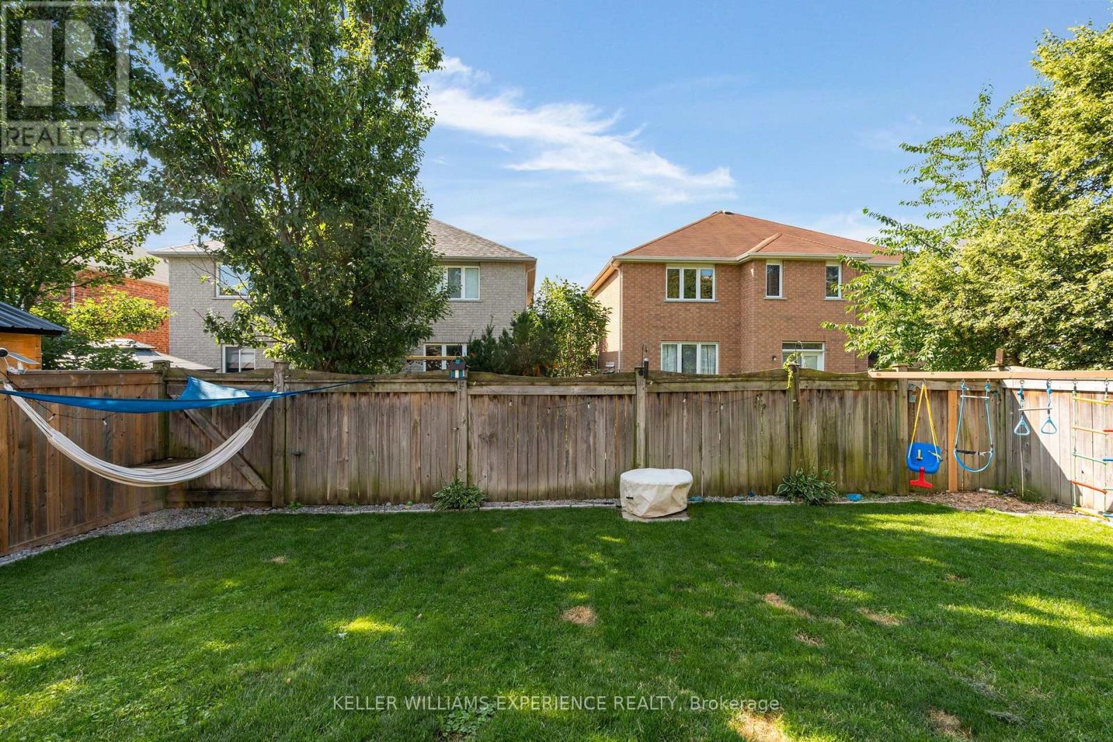 53 Sovereign's Gate, Barrie, Ontario L4N 0Y9 - Photo 34 - S13670702