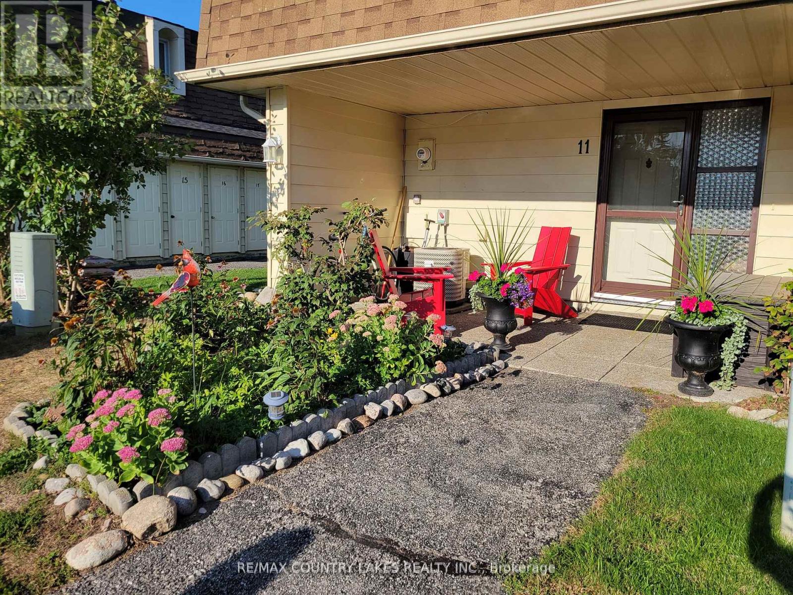 11 - 4 Paradise Boulevard, Ramara, Ontario  L0K 1B0 - Photo 2 - S13670772