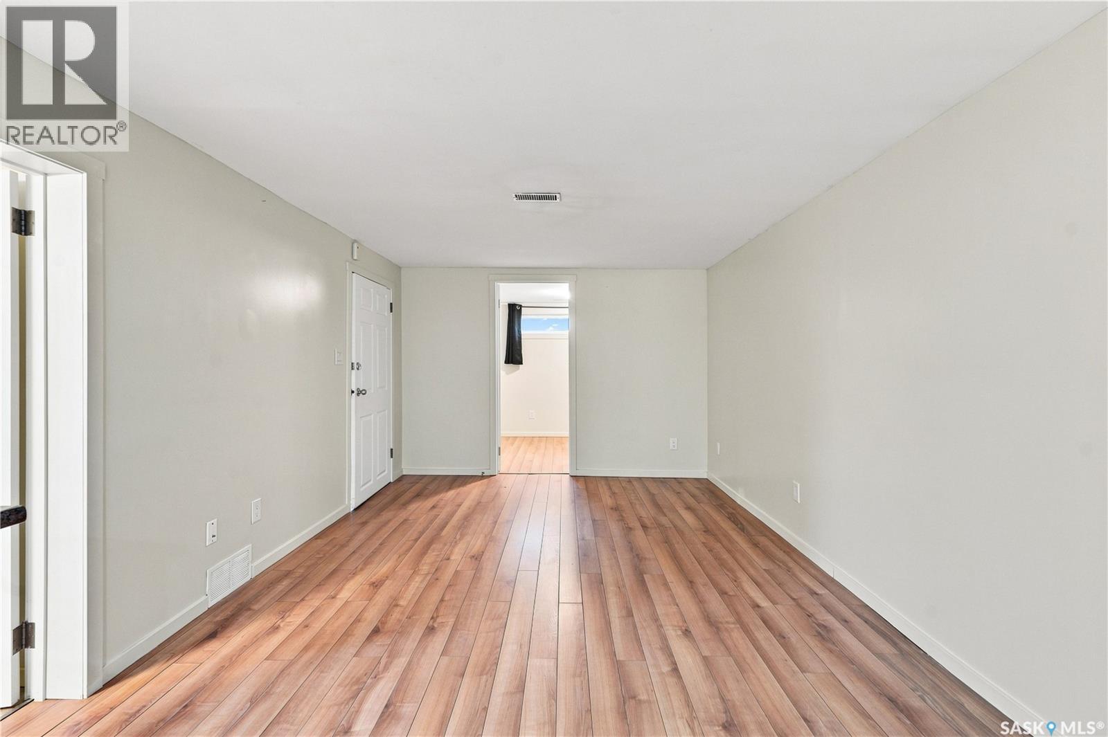 2302 Hanover Avenue, Saskatoon, Saskatchewan  S7J 1E6 - Photo 34 - SK045449
