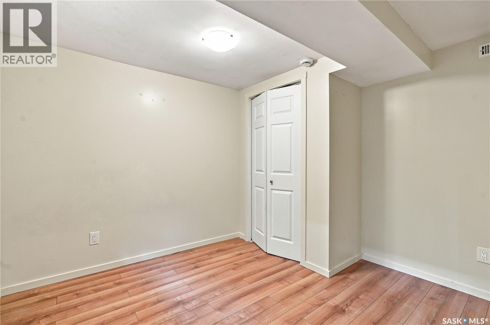 2302 Hanover Avenue, Saskatoon, Saskatchewan  S7J 1E6 - Photo 36 - SK045449