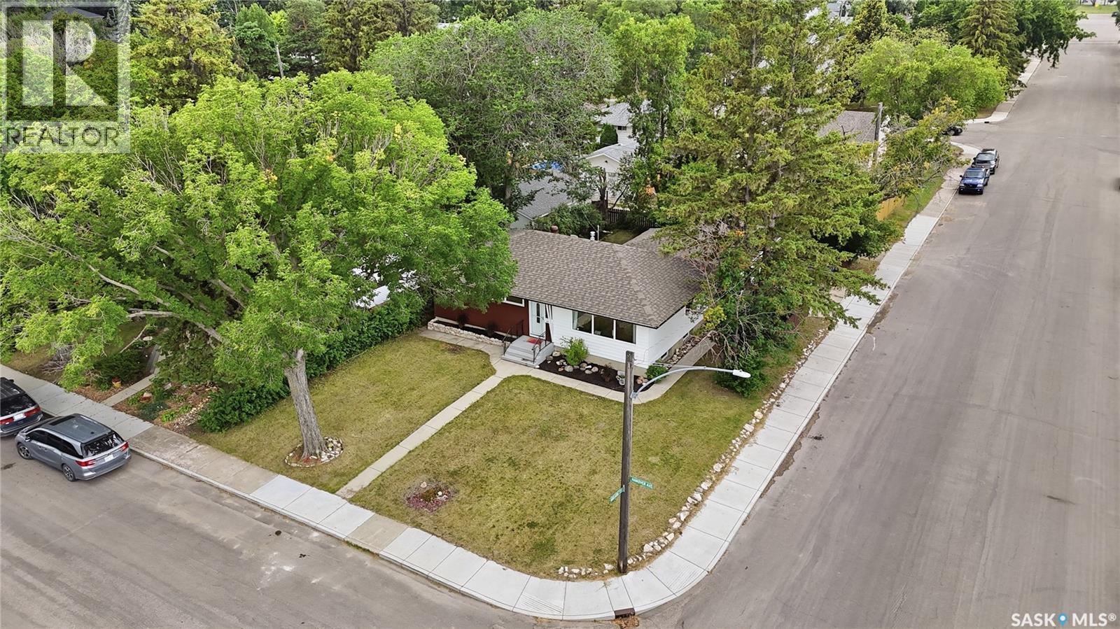 2302 Hanover Avenue, Saskatoon, Saskatchewan  S7J 1E6 - Photo 63 - SK045449