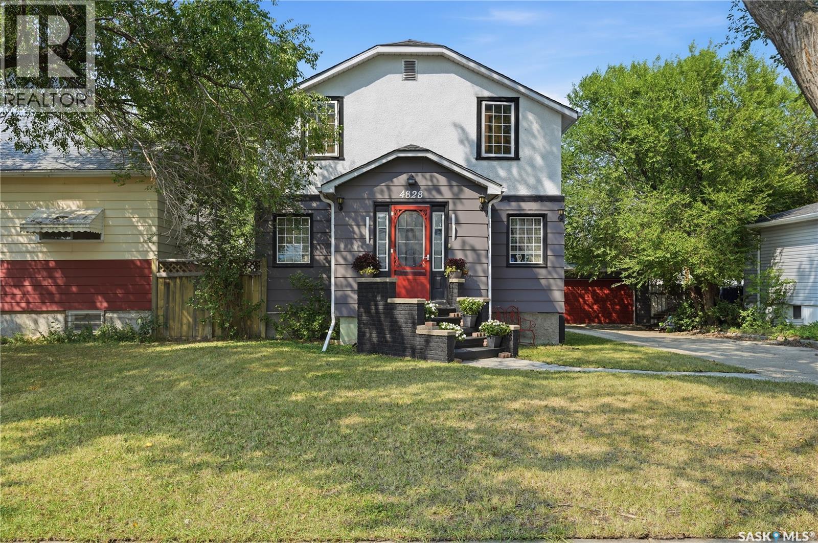 4828 8th Avenue, Regina, Saskatchewan  S4T 0V9 - Photo 1 - SK045382