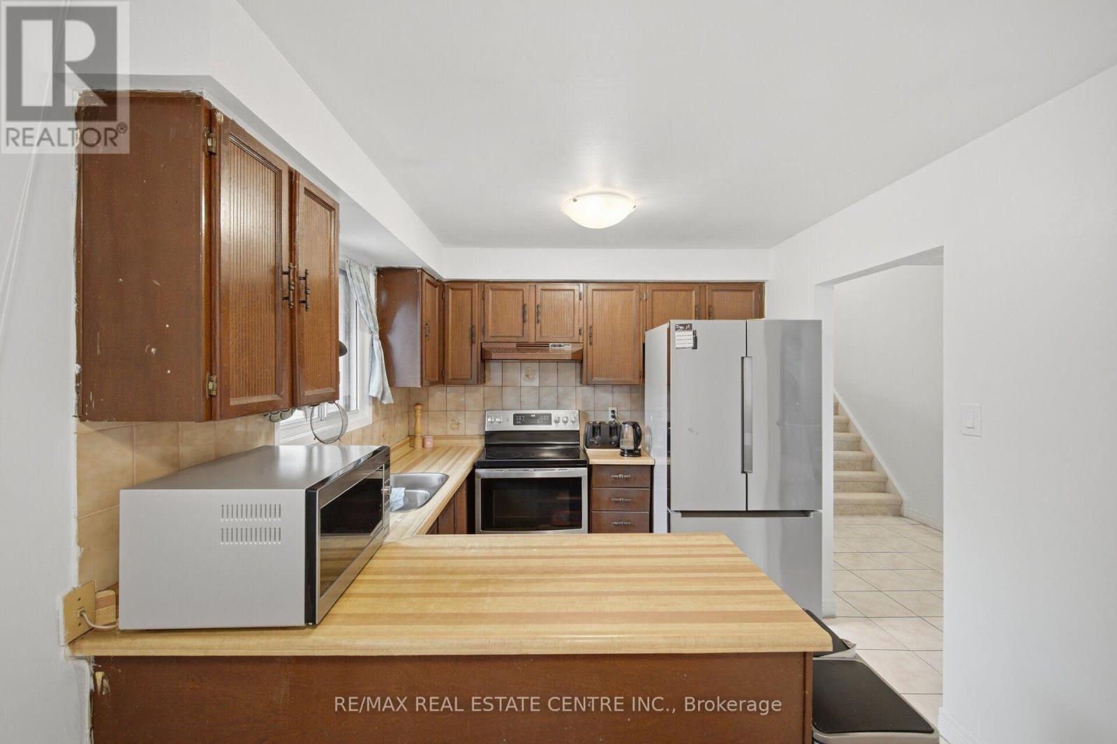 13 Dafoe Crescent, Brampton, Ontario  L6Y 2L1 - Photo 14 - W13670738