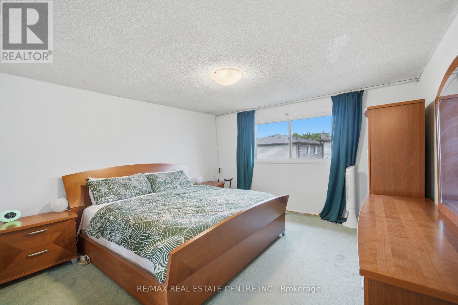 13 Dafoe Crescent, Brampton, Ontario  L6Y 2L1 - Photo 22 - W13670738