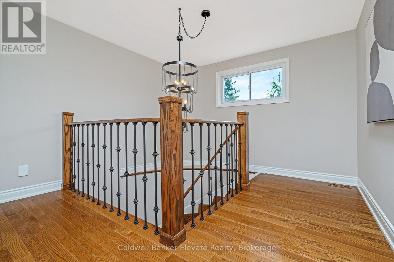 1677 Sherwood Forrest Circle, Mississauga, Ontario  L5K 2G8 - Photo 21 - W13670754