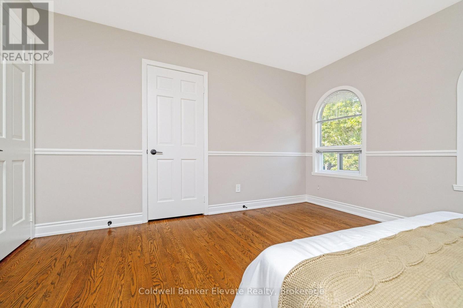 1677 Sherwood Forrest Circle, Mississauga, Ontario  L5K 2G8 - Photo 31 - W13670754
