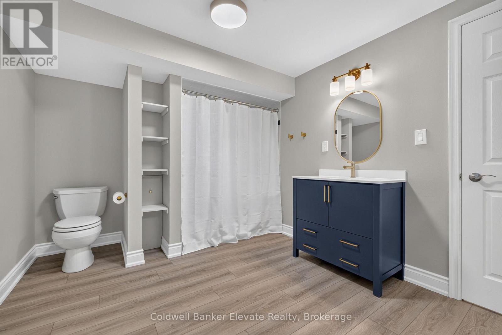1677 Sherwood Forrest Circle, Mississauga, Ontario  L5K 2G8 - Photo 38 - W13670754