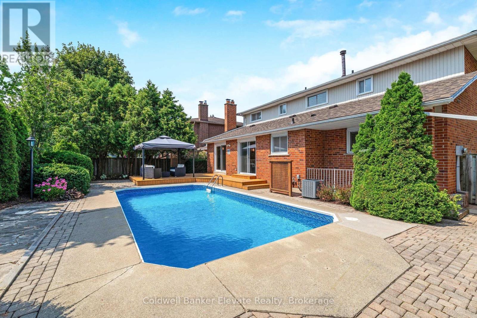 1677 Sherwood Forrest Circle, Mississauga, Ontario  L5K 2G8 - Photo 42 - W13670754