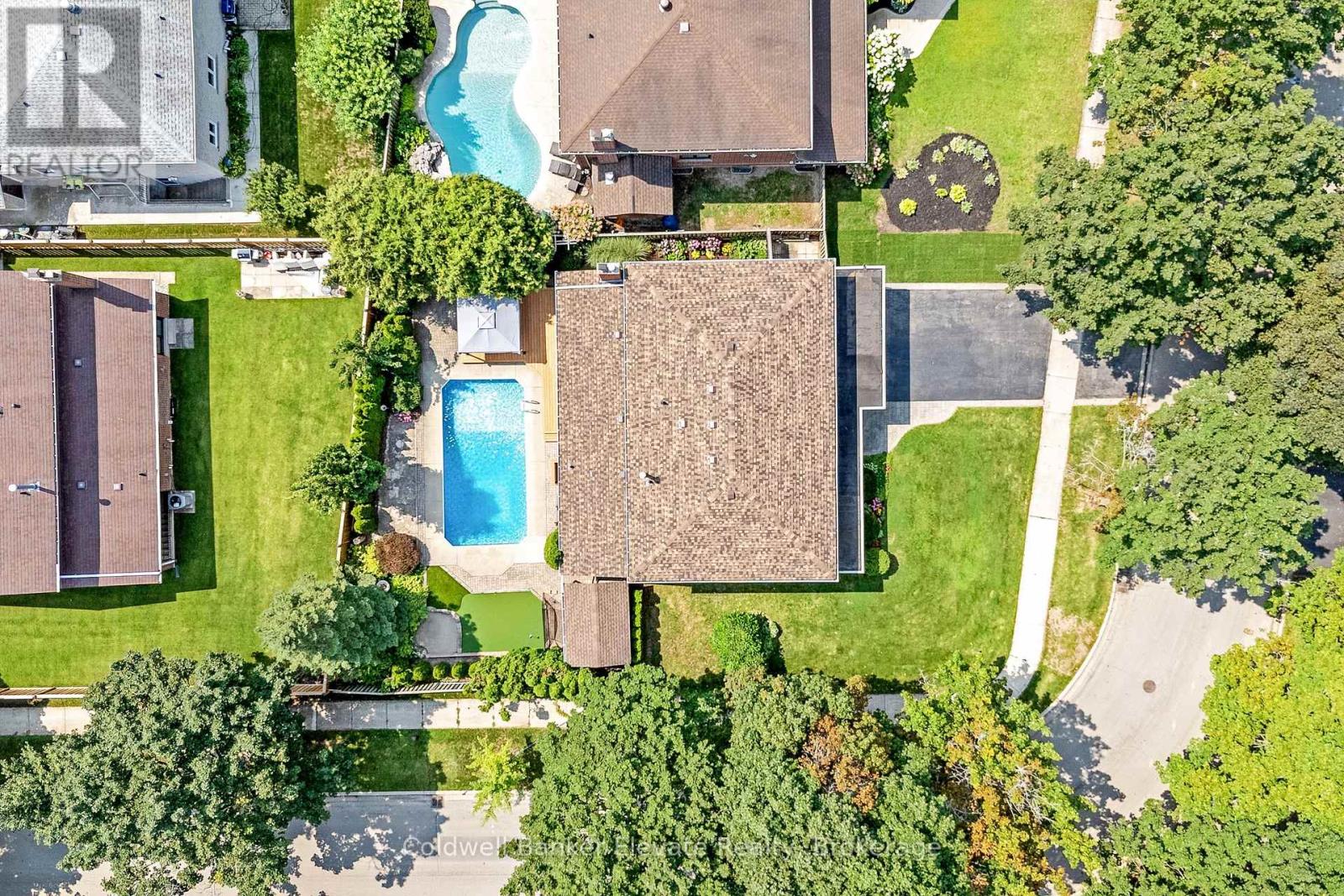 1677 Sherwood Forrest Circle, Mississauga, Ontario  L5K 2G8 - Photo 46 - W13670754