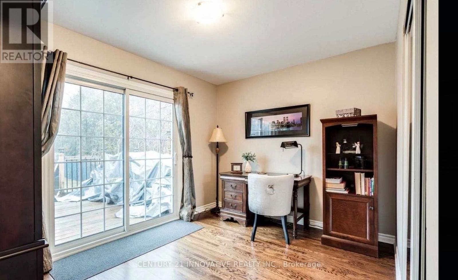 586 Chamberlain Road, Burlington, Ontario  L7L 2V5 - Photo 10 - W13670762