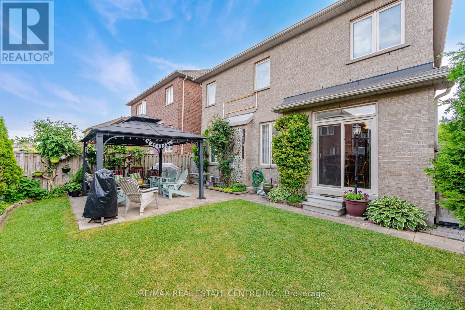 16 Gamson Crescent, Brampton, Ontario  L6R 0V8 - Photo 49 - W13670776