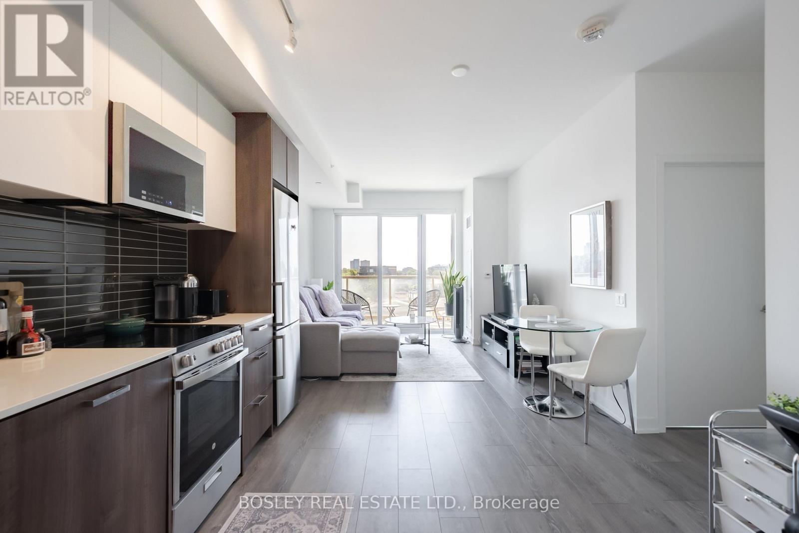 531 - 1787 St. Clair Avenue W, Toronto, Ontario  M6N 0B7 - Photo 2 - W13670786