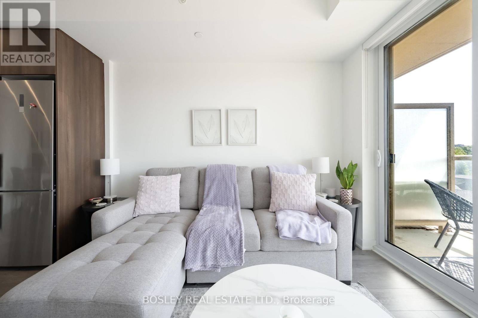 531 - 1787 St. Clair Avenue W, Toronto, Ontario  M6N 0B7 - Photo 8 - W13670786