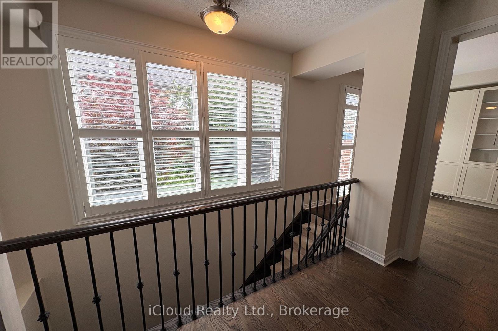 2466 Village Common, Oakville, Ontario  L6M 0S2 - Photo 42 - W13670834