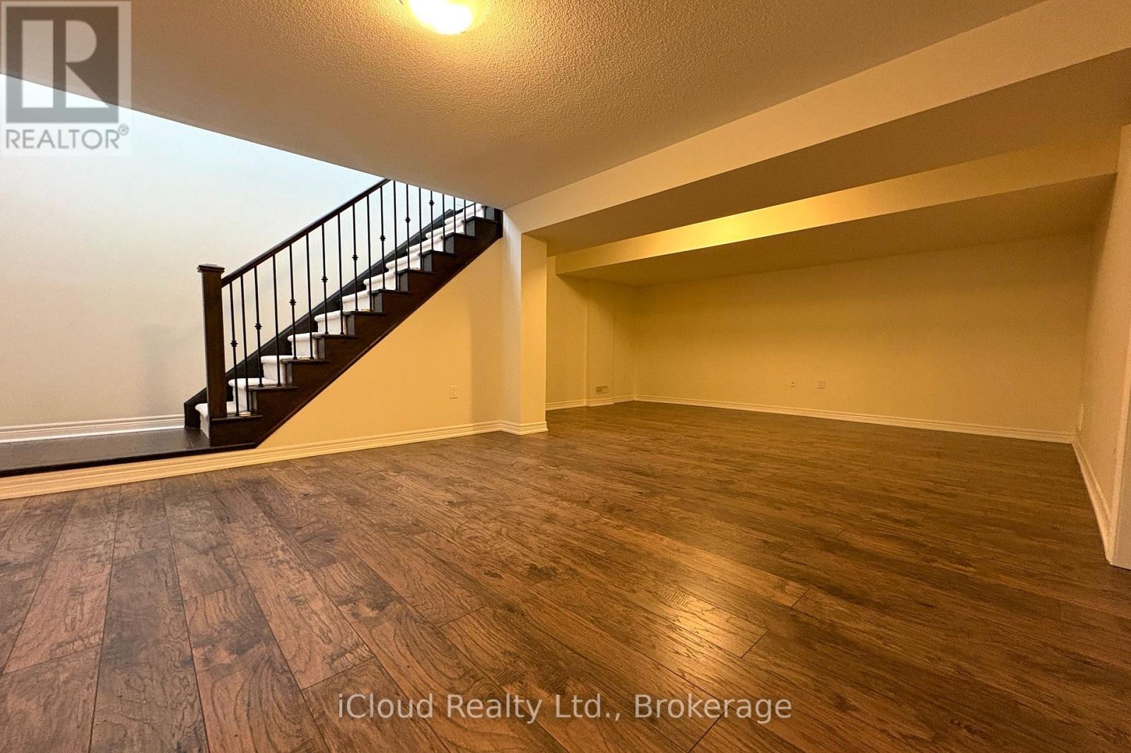 2466 Village Common, Oakville, Ontario  L6M 0S2 - Photo 45 - W13670834
