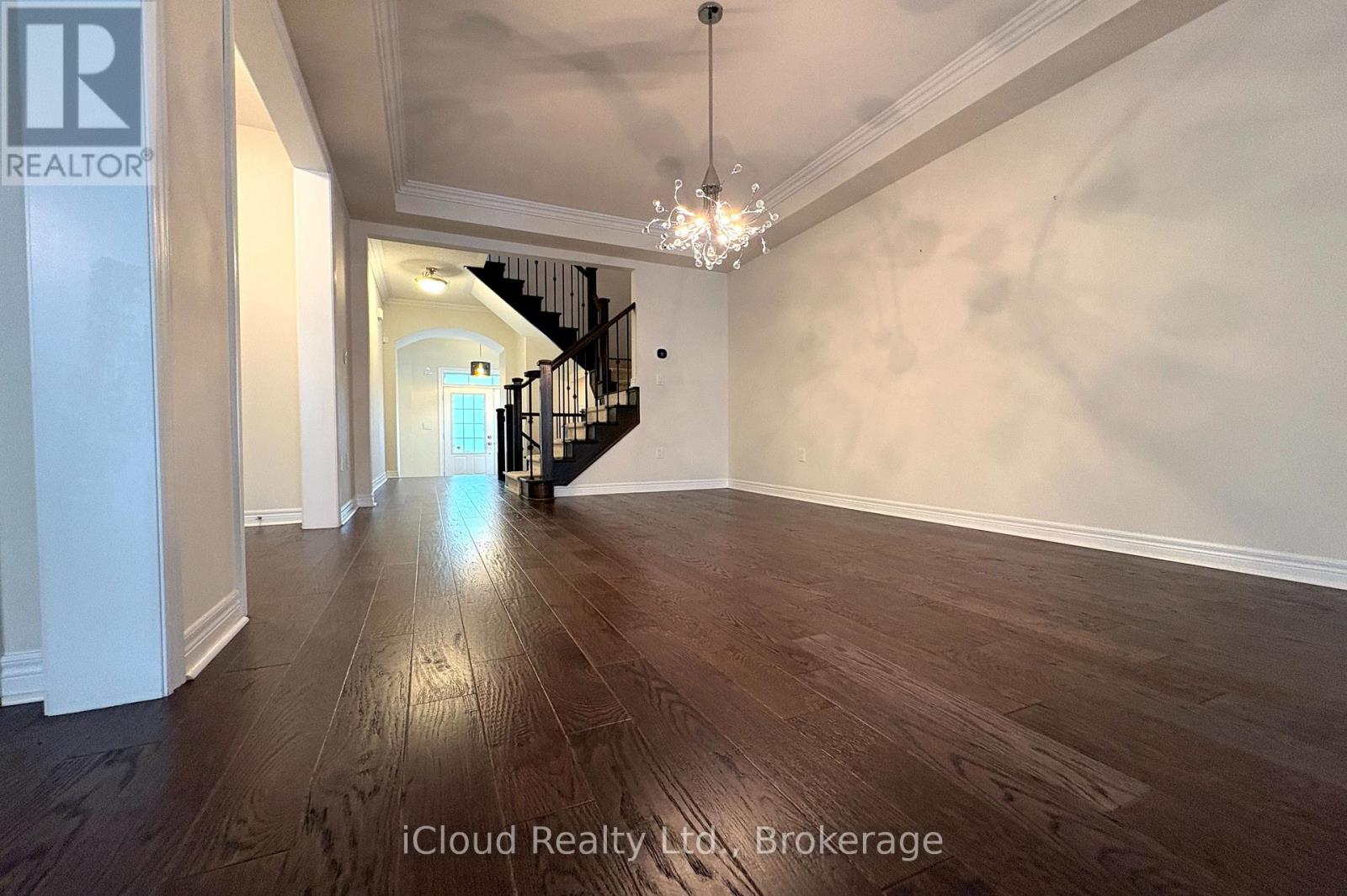 2466 Village Common, Oakville, Ontario  L6M 0S2 - Photo 7 - W13670834