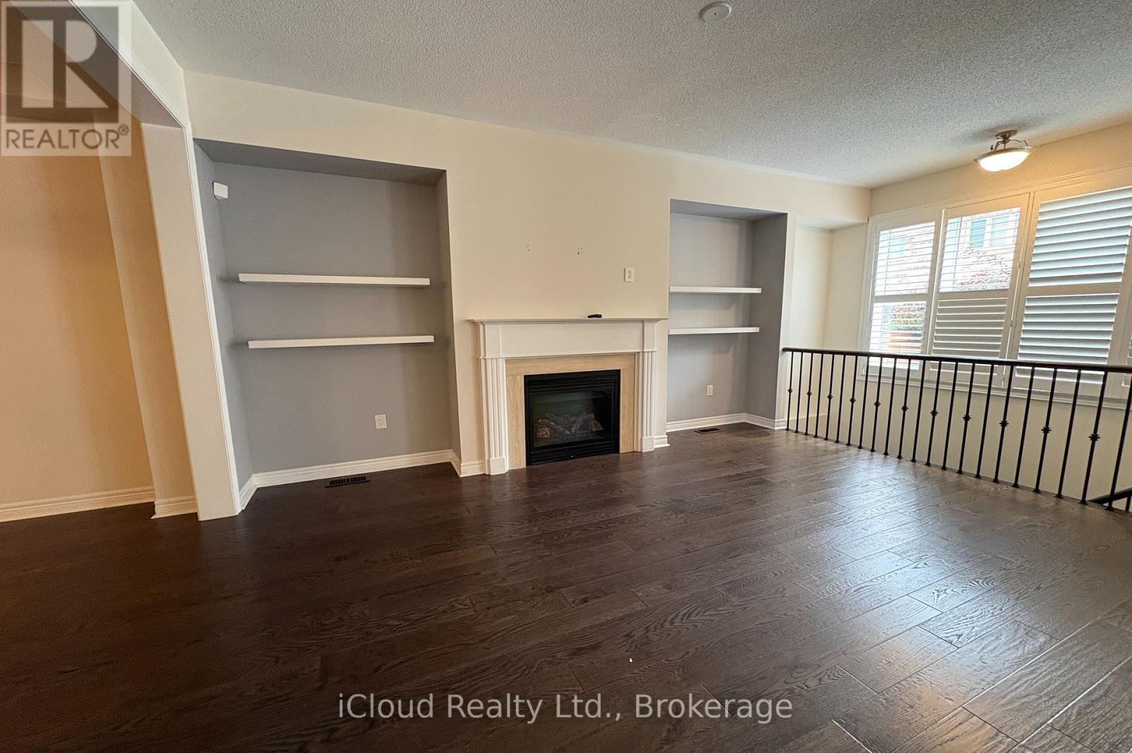 2466 Village Common, Oakville, Ontario  L6M 0S2 - Photo 9 - W13670834
