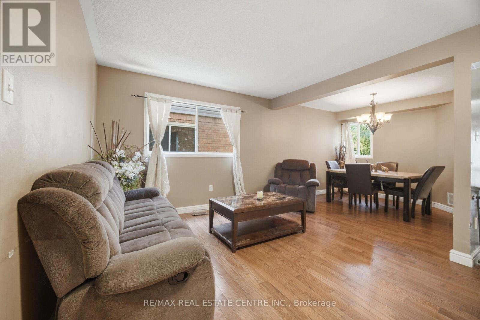 40 Langdale Crescent, Brampton, Ontario  L6Y 4R7 - Photo 12 - W13670894