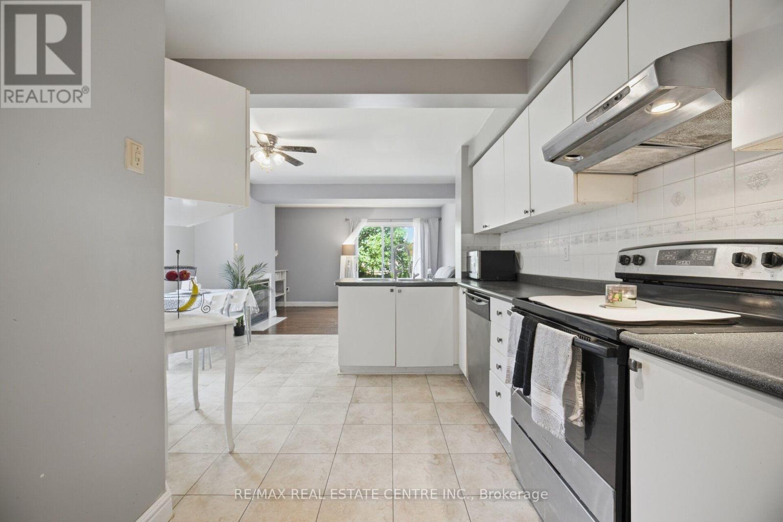 40 Langdale Crescent, Brampton, Ontario  L6Y 4R7 - Photo 19 - W13670894