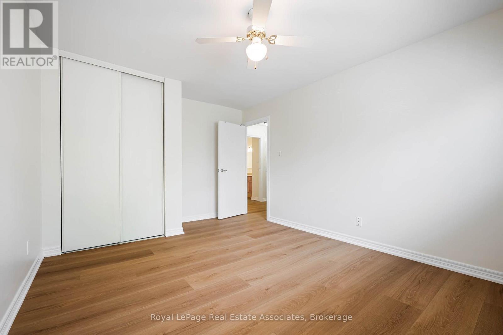 11 Berry Street, Halton Hills, Ontario  L7J 2N9 - Photo 25 - W13670912