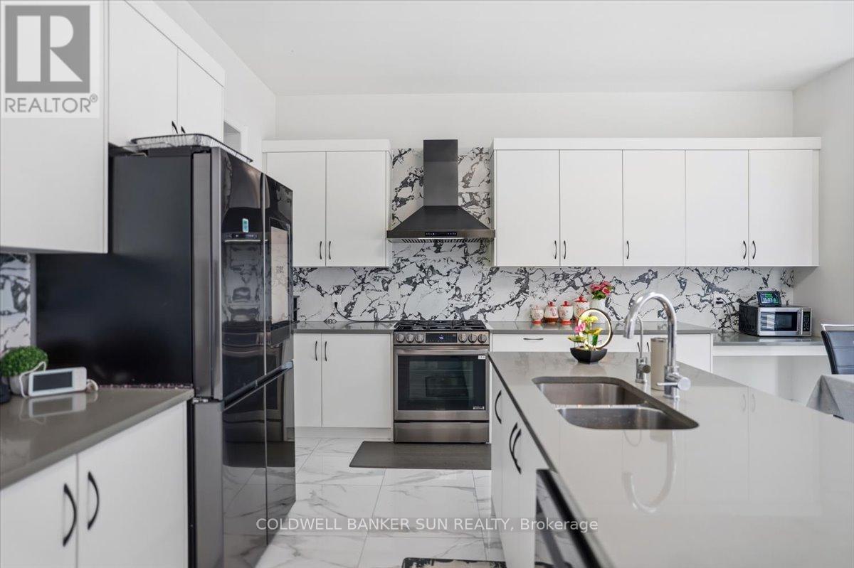87 James Walker Avenue, Caledon, Ontario  L7C 4N1 - Photo 13 - W13670942