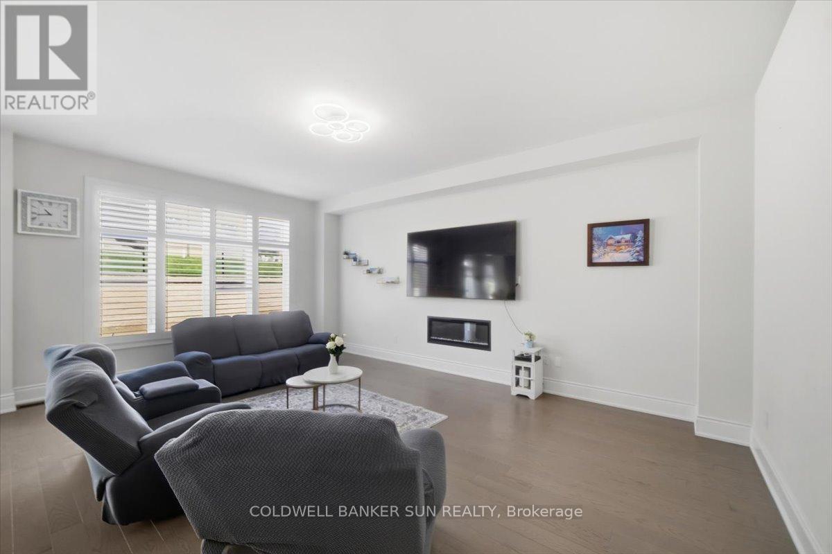 87 James Walker Avenue, Caledon, Ontario  L7C 4N1 - Photo 15 - W13670942