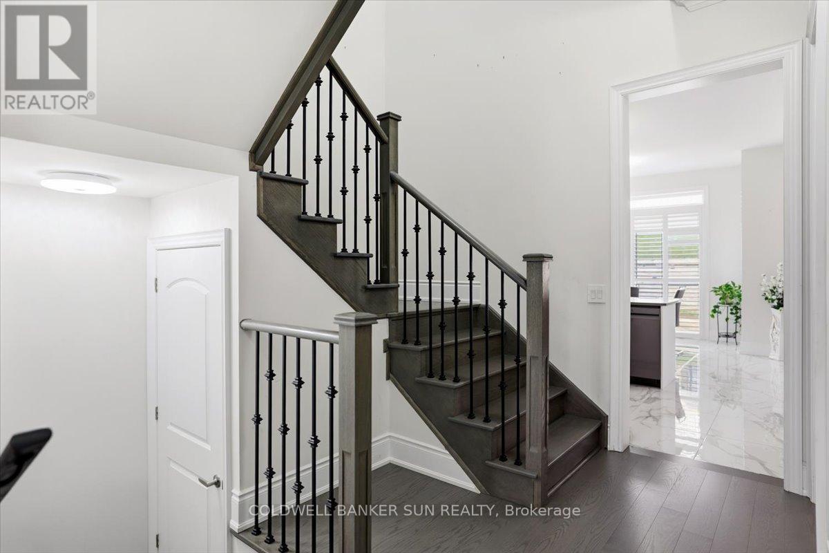 87 James Walker Avenue, Caledon, Ontario  L7C 4N1 - Photo 8 - W13670942