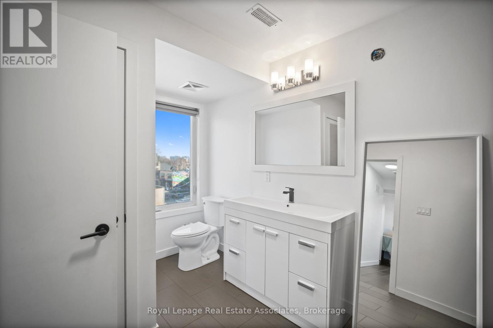 40 - 2059 Weston Road, Toronto, Ontario  M9N 1X7 - Photo 29 - W13670950