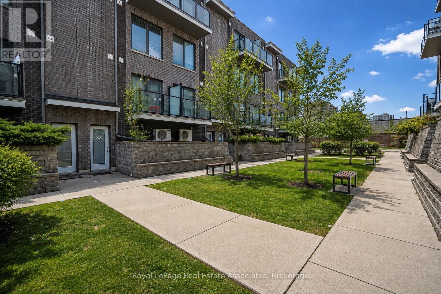 40 - 2059 Weston Road, Toronto, Ontario  M9N 1X7 - Photo 33 - W13670950