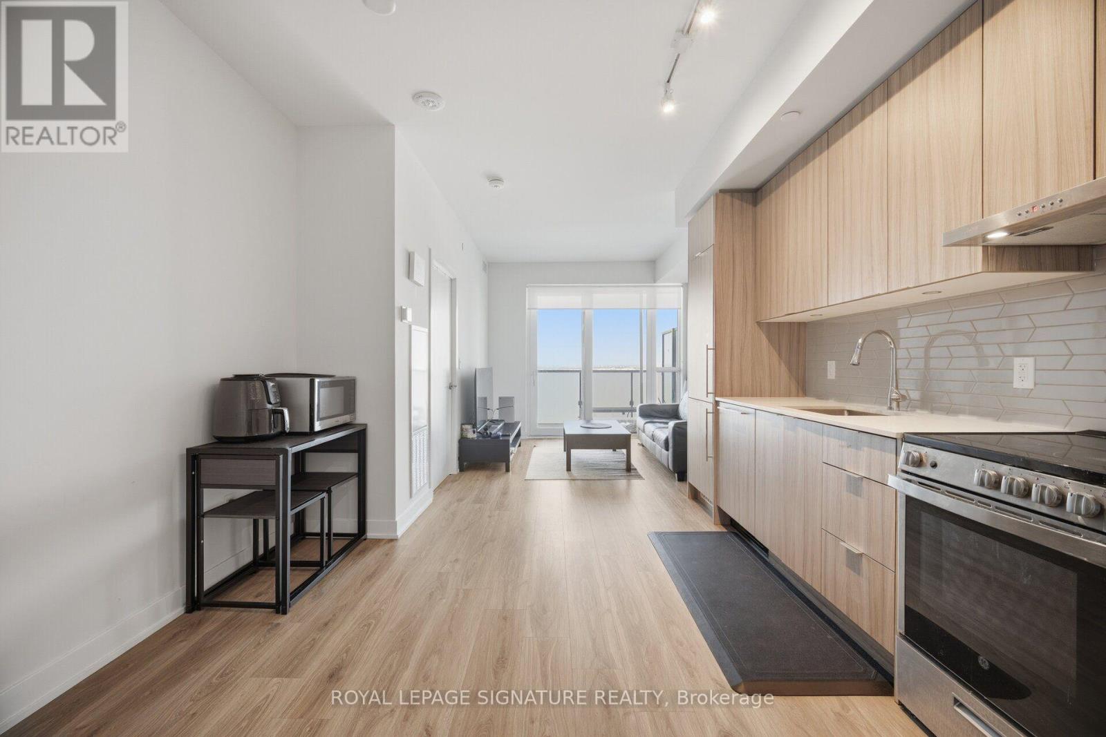 2709 - 430 Square One Drive, Mississauga, Ontario  L5B 0L6 - Photo 18 - W13670988