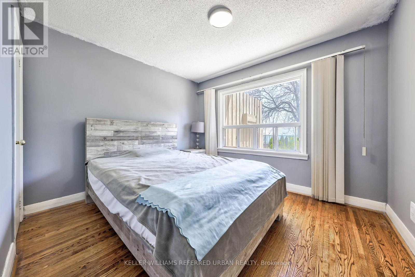 2703 Lake Shore Boulevard W, Toronto, Ontario  M8V 1G6 - Photo 16 - W13671000
