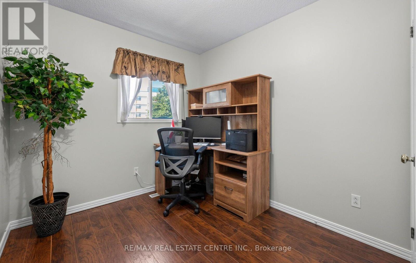 4 Ecclestone Drive, Brampton, Ontario L6X 3L6 - Photo 25 - W13671034