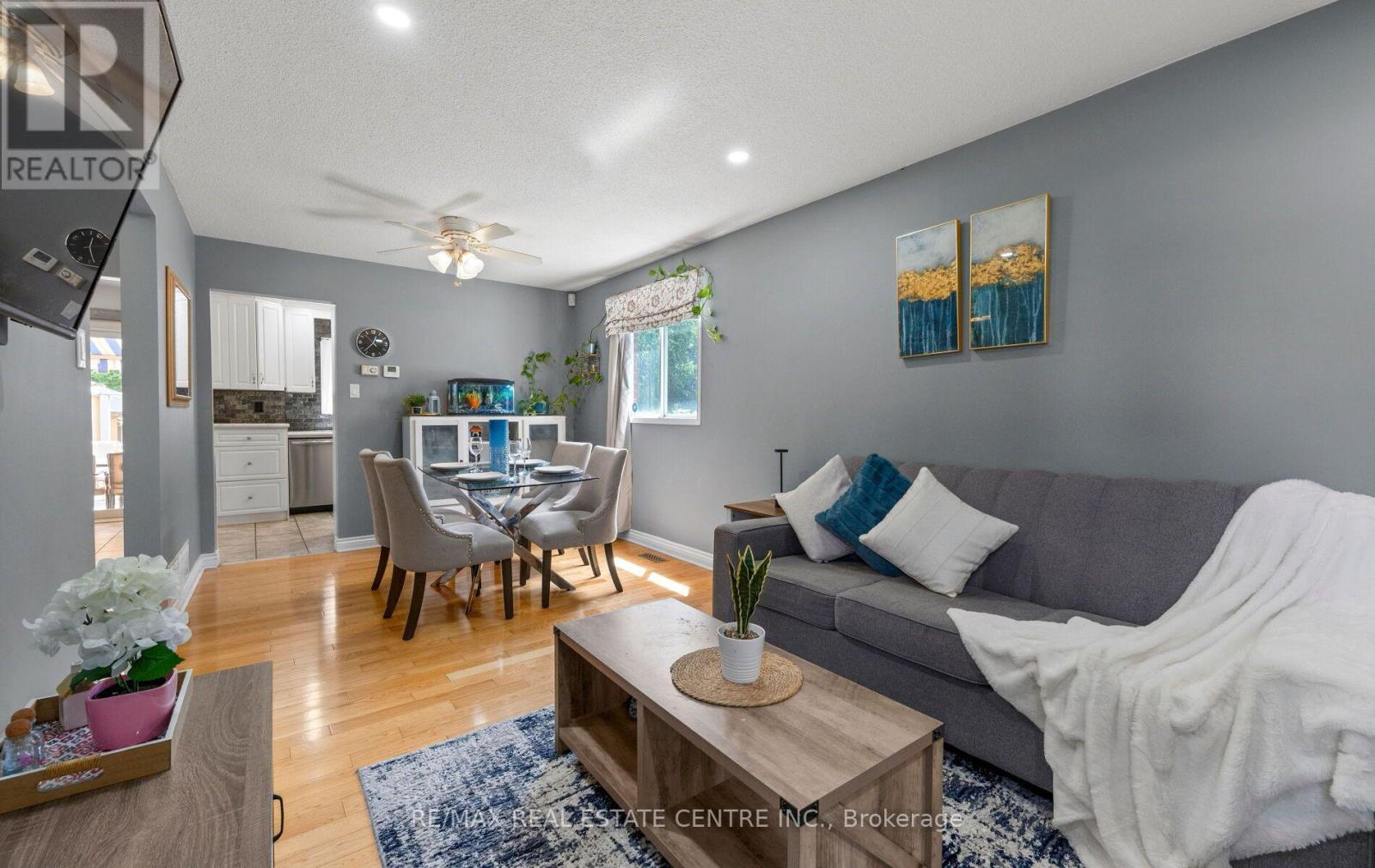 4 Ecclestone Drive, Brampton, Ontario L6X 3L6 - Photo 7 - W13671034