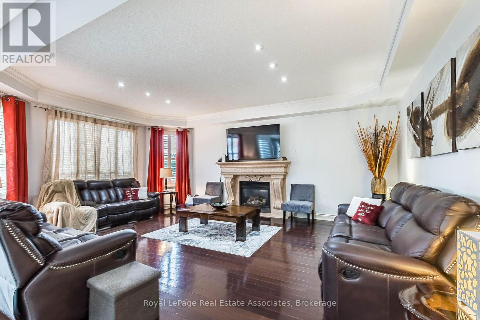 37 Latania Boulevard, Brampton, Ontario  L6P 1T1 - Photo 11 - W13671044